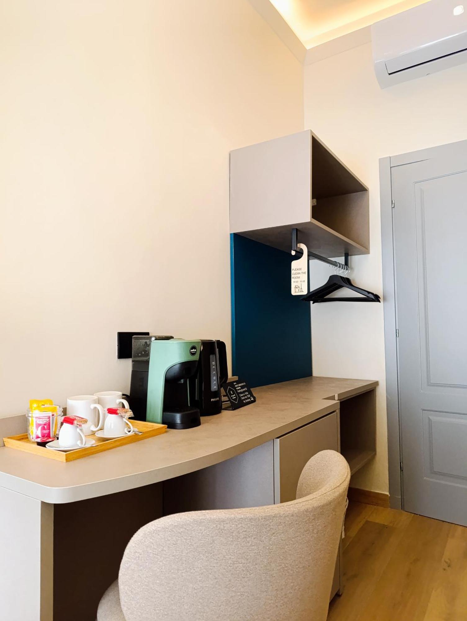 Honeycomb Apartment